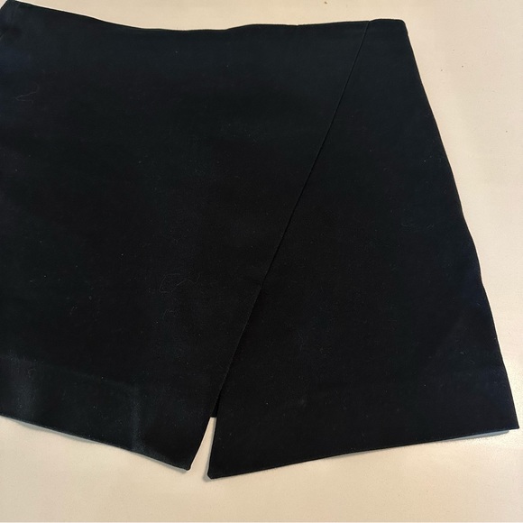 Zara black mini skirt - Picture 12 of 12